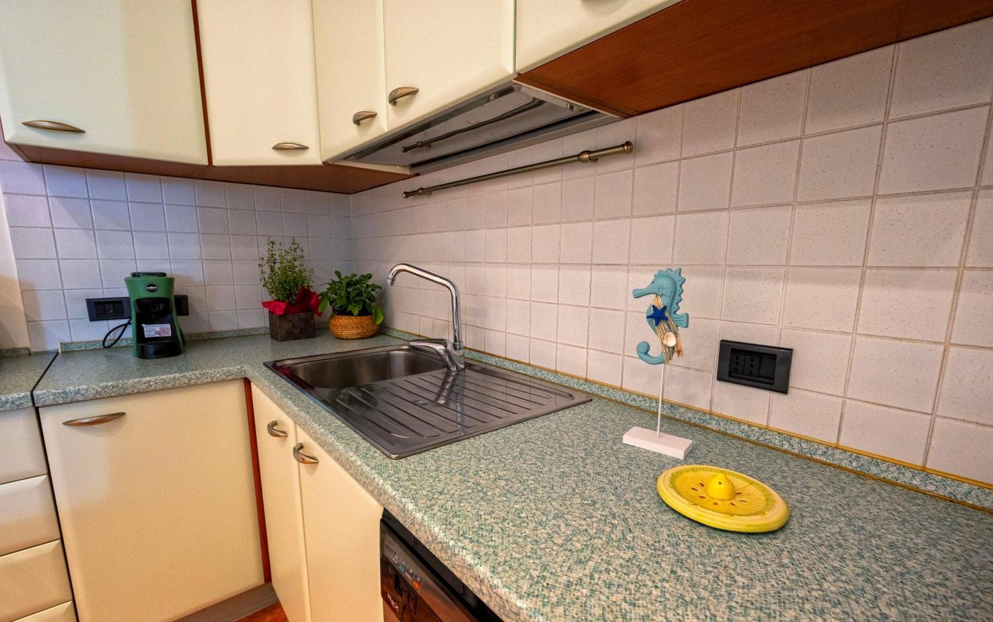 Peppiniello Apartment Riomaggiore Exterior photo